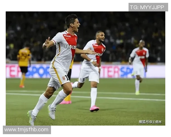 球队防守死角问题分析:法甲球队防守漏洞的战术解析