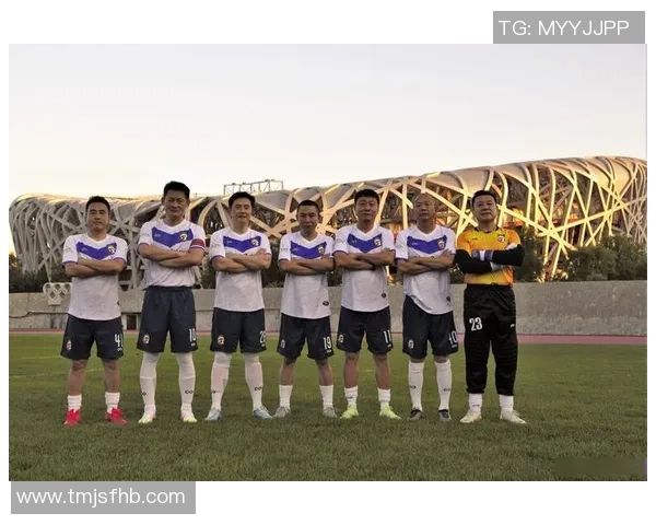 中国足球明星最受欢迎的球员盘点与分析